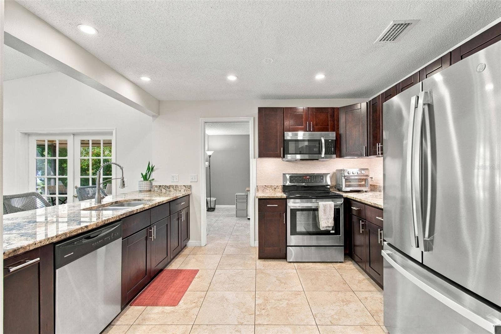 874 PINEWOOD TERRACE W, Palm Harbor, FL 34683