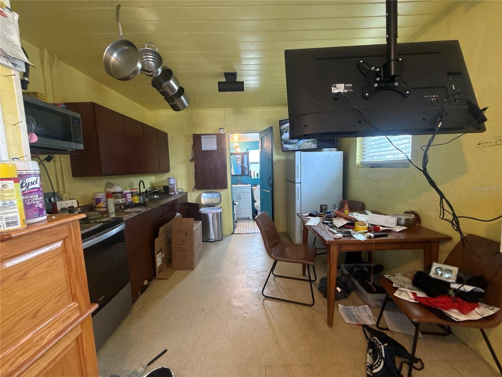 Unit C - Vacant at closing