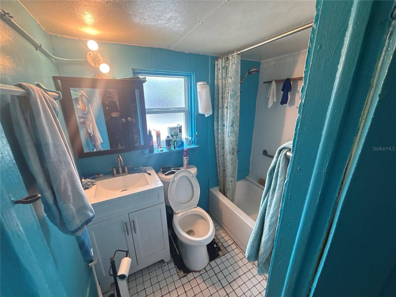 Unit C - Vacant at closing
