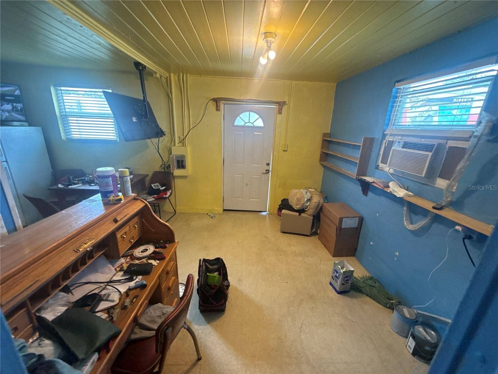 Unit C - Vacant at closing