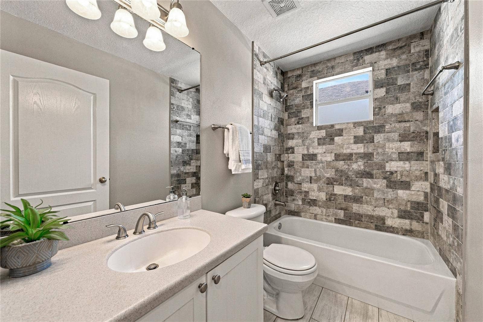 7619 WILTSHIRE PARK PLACE, Apollo Beach, FL 33572