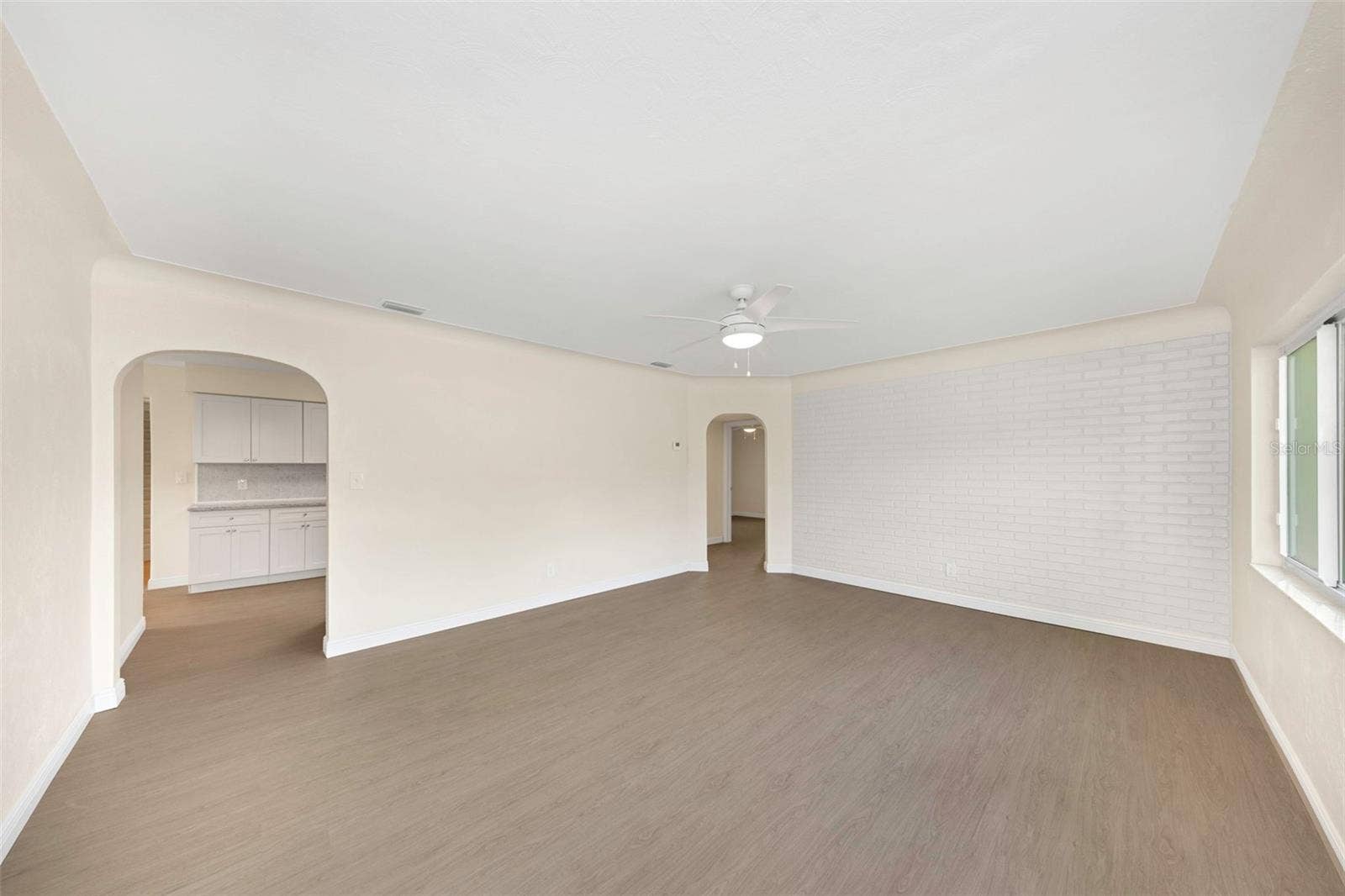 4450 13TH AVENUE S, St Petersburg, FL 33711
