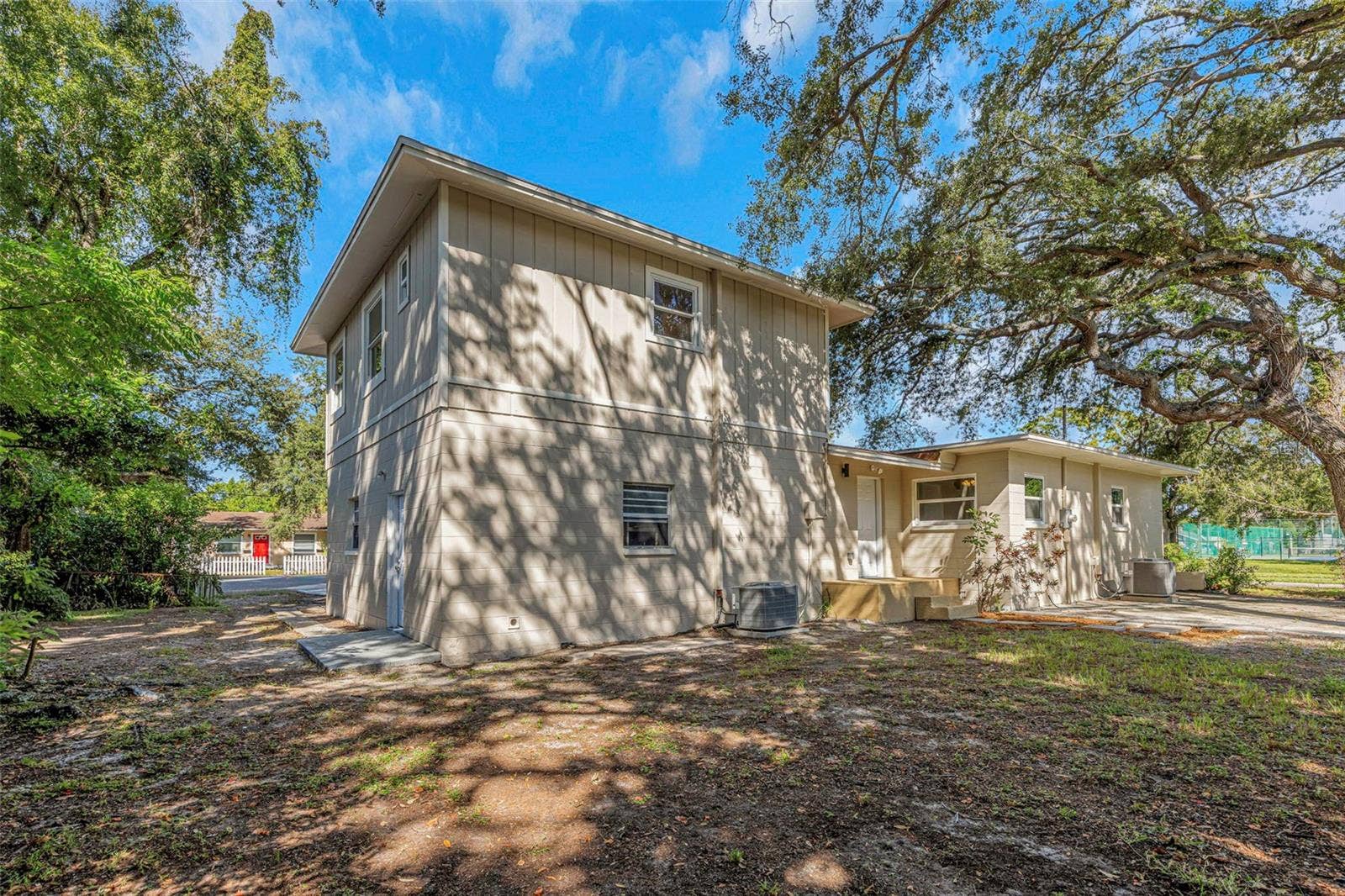 4450 13TH AVENUE S, St Petersburg, FL 33711