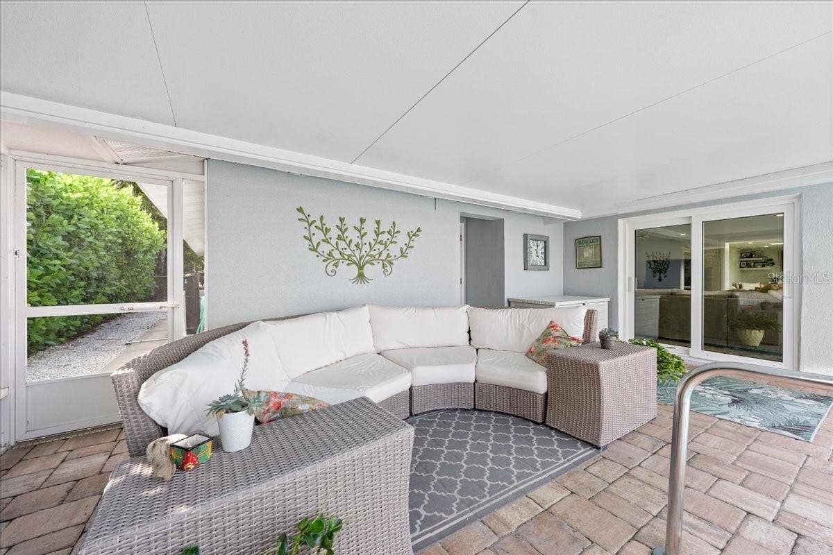 5448 PILOTS PLACE, New Port Richey, FL 34652