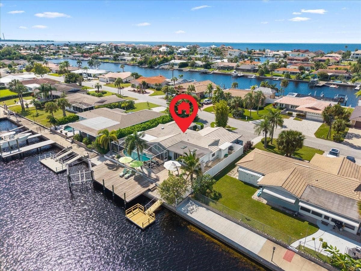 5448 PILOTS PLACE, New Port Richey, FL 34652
