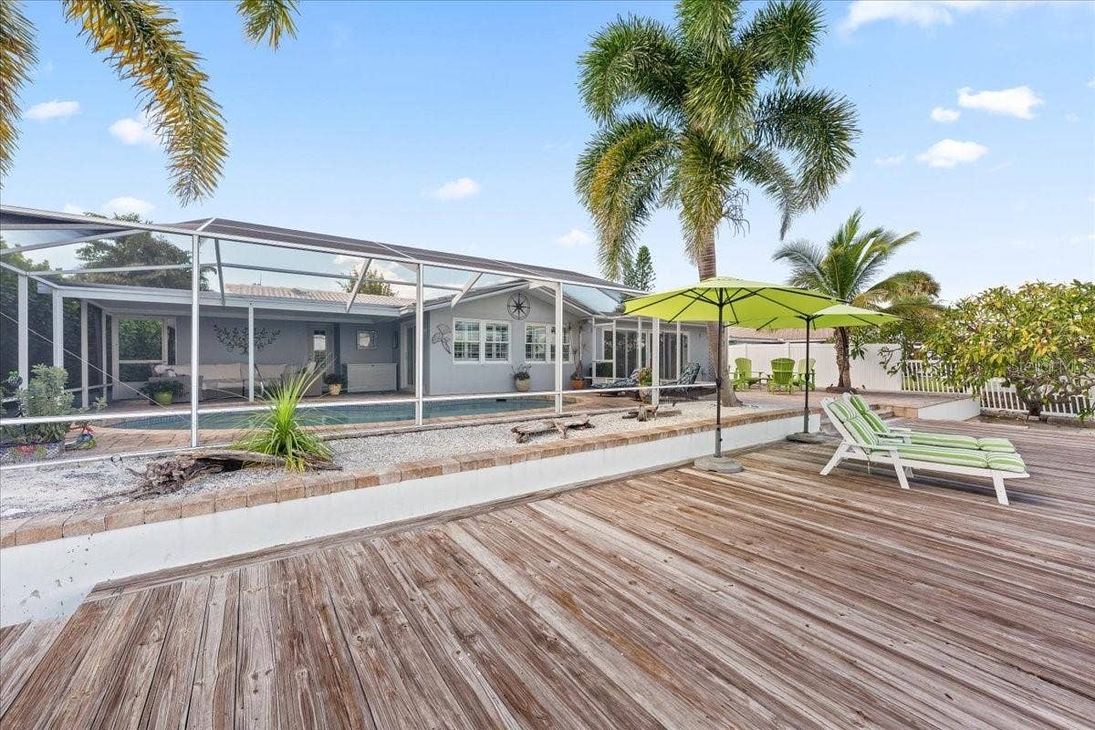 5448 PILOTS PLACE, New Port Richey, FL 34652