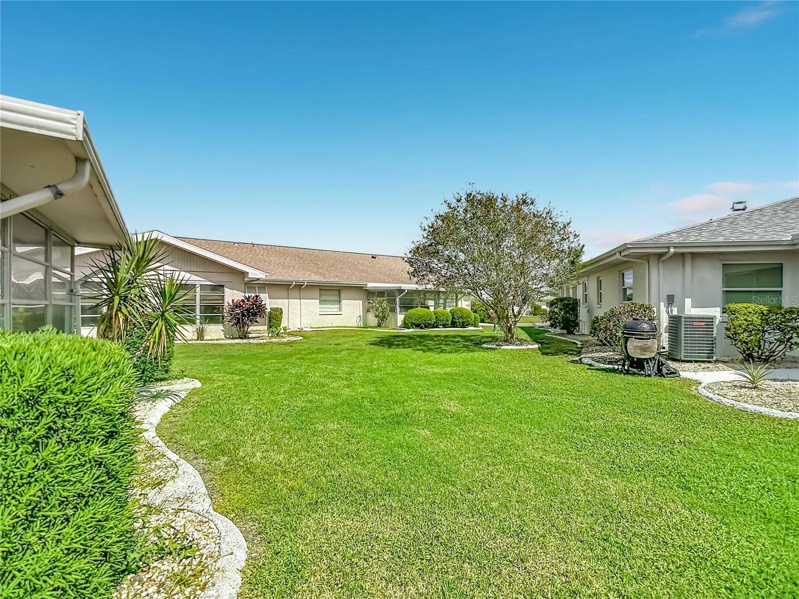 905 BLUEWATER DRIVE, Sun City Center, FL 33573