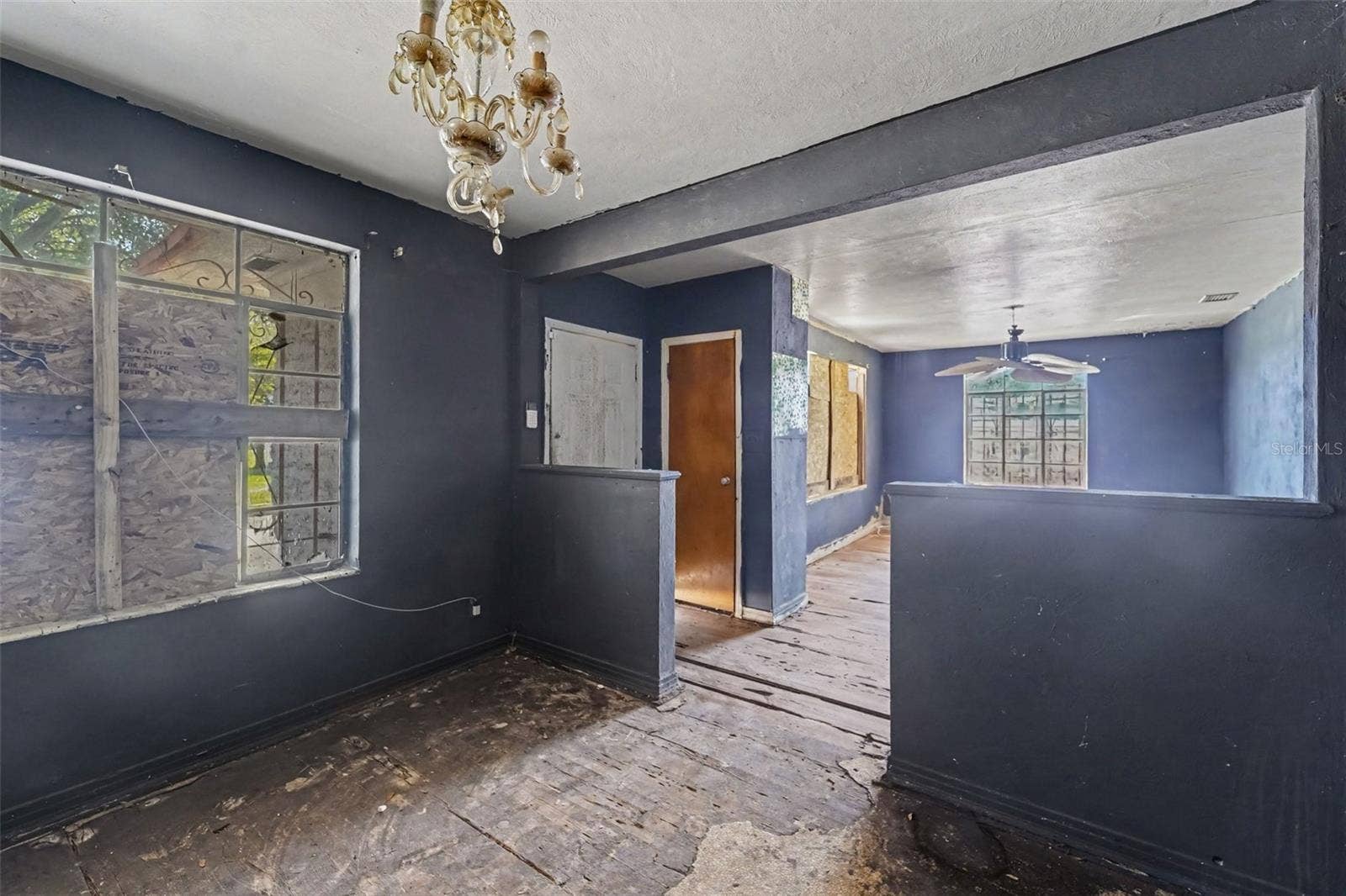 504 E EMILY STREET, Tampa, FL 33603 504 E EMILY STREET, Tampa, FL 33603