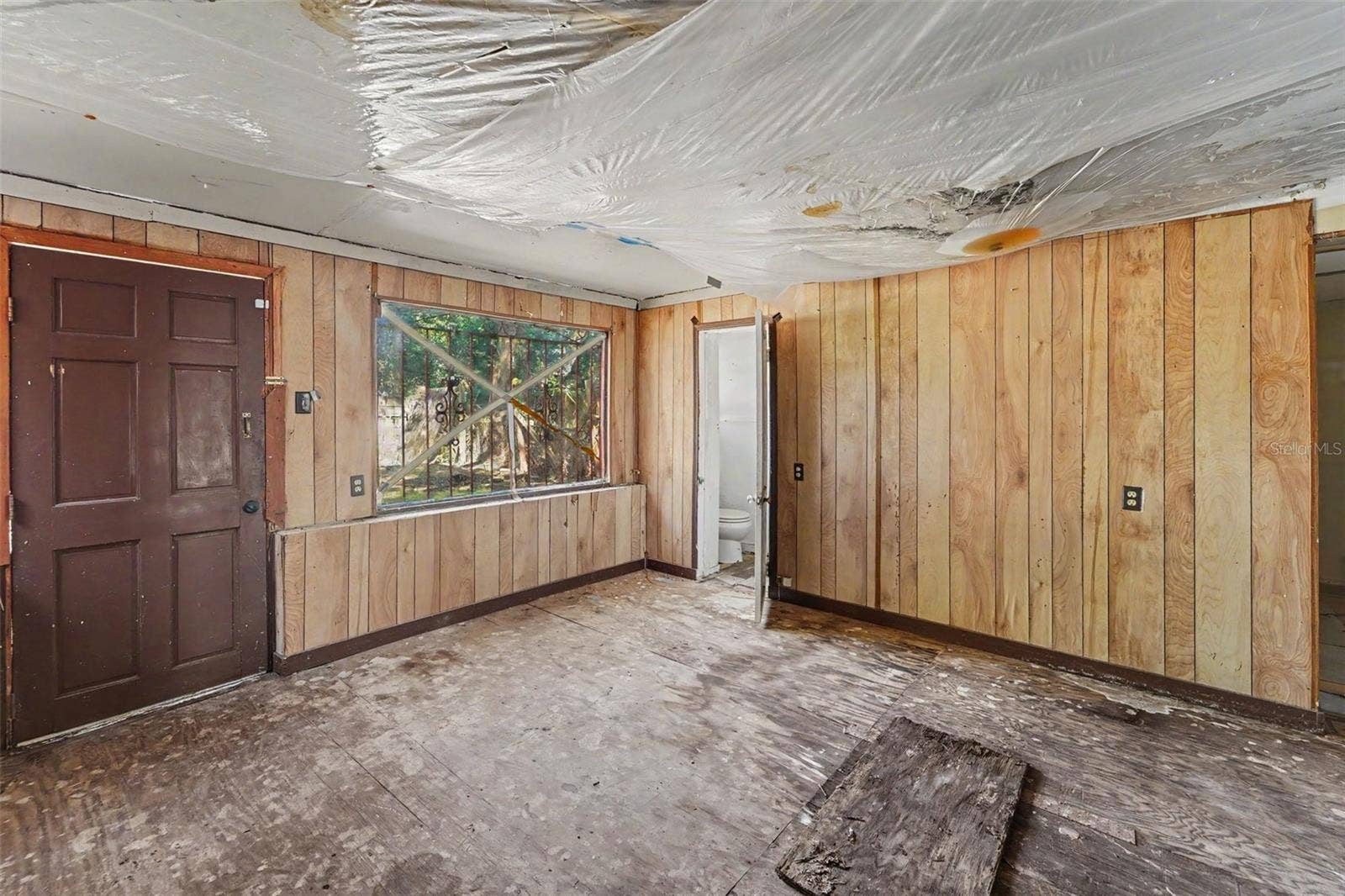 504 E EMILY STREET, Tampa, FL 33603 504 E EMILY STREET, Tampa, FL 33603