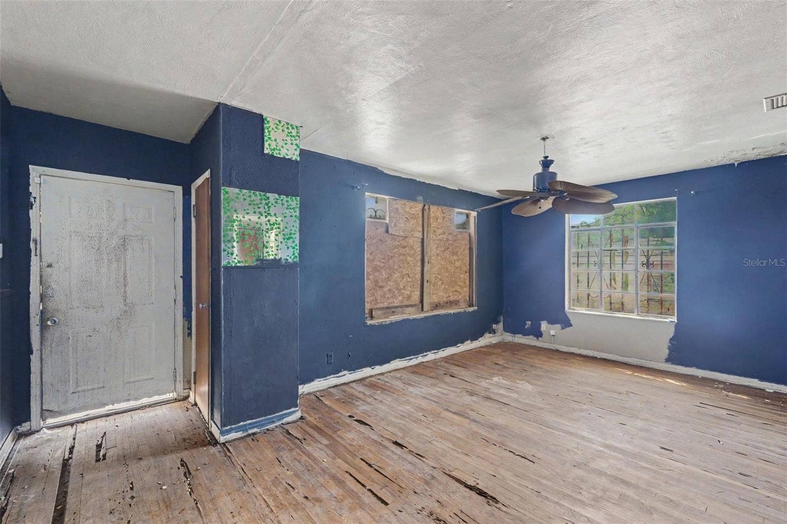 504 E EMILY STREET, Tampa, FL 33603 504 E EMILY STREET, Tampa, FL 33603