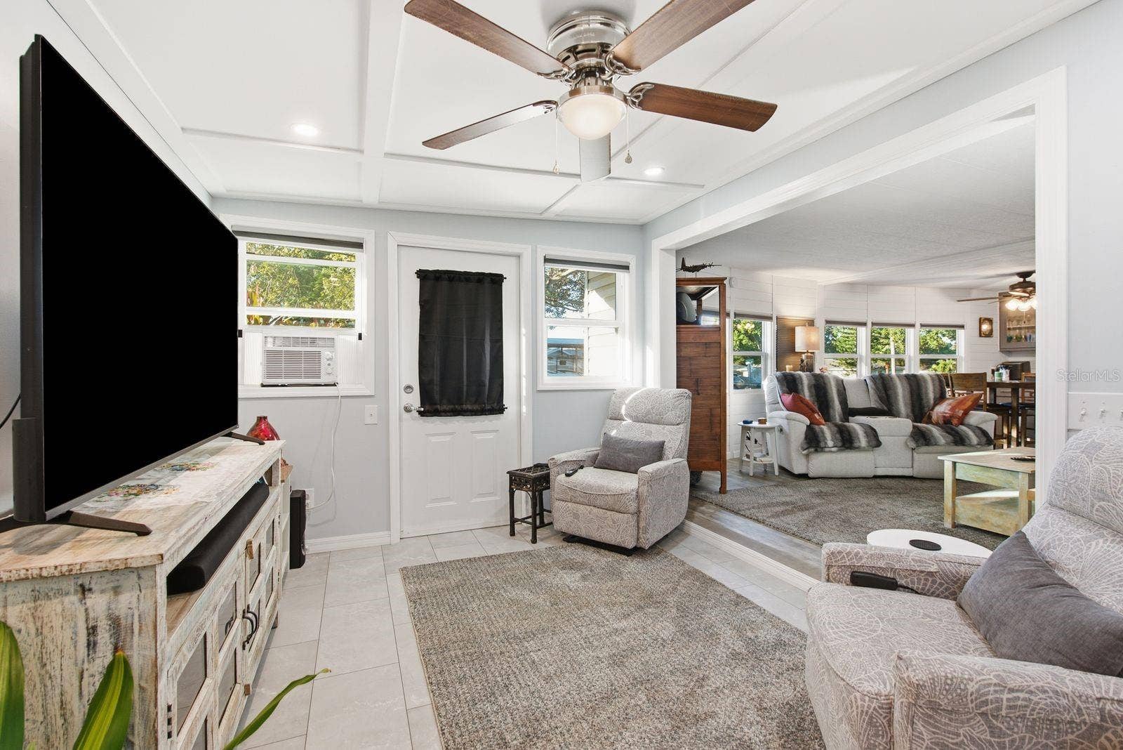 185 LAKE TARPON DRIVE, #31, Palm Harbor, FL 34684