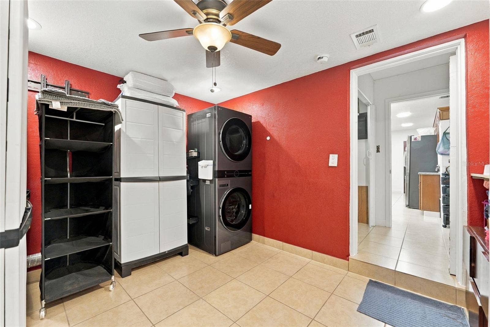 1508 W KNOLLWOOD STREET, Tampa, FL 33604