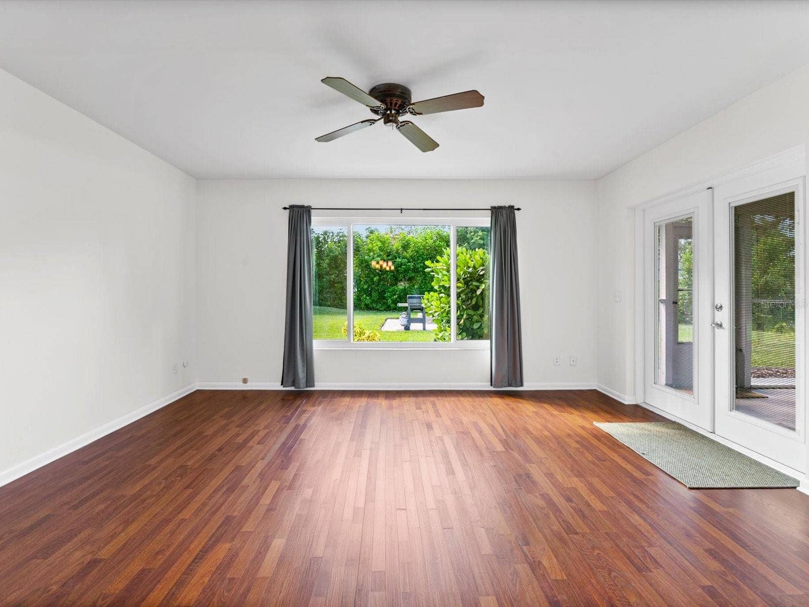 Living Area to back porch