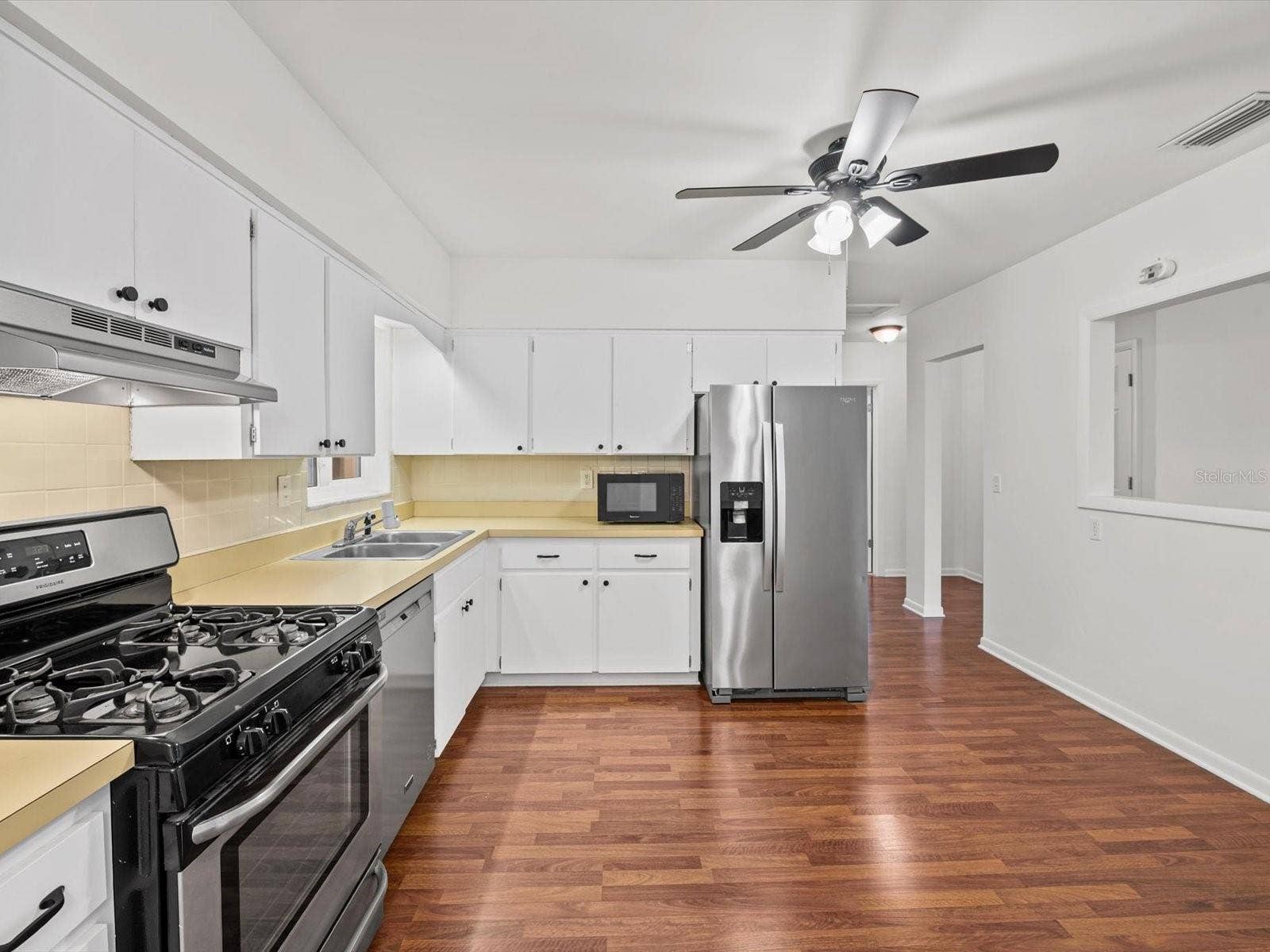 1610 EVERGREEN AVENUE S, Clearwater, FL 33756