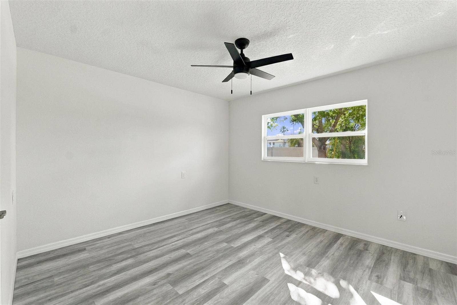 4516 GULFSTREAM DRIVE, Hernando Beach, FL 34607 4516 GULFSTREAM DRIVE, Hernando Beach, FL 34607
