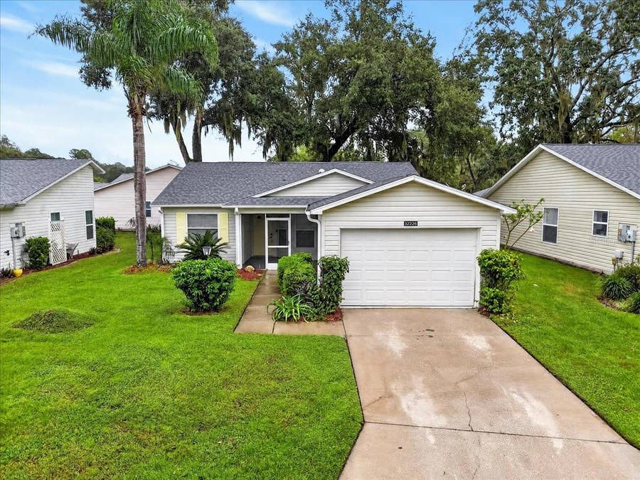 Property photo for 32226 SUMMERTREE CIRCLE, Leesburg, FL