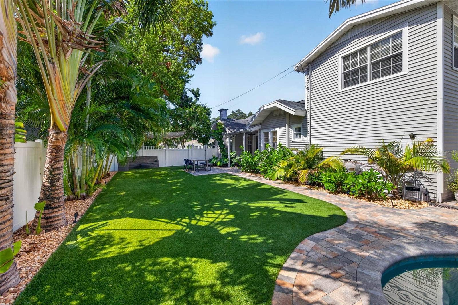 3917 W SAN JUAN STREET, Tampa, FL 33629