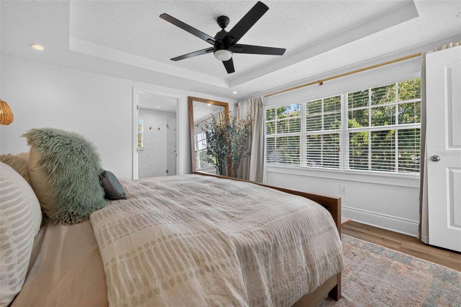 3917 W SAN JUAN STREET, Tampa, FL 33629
