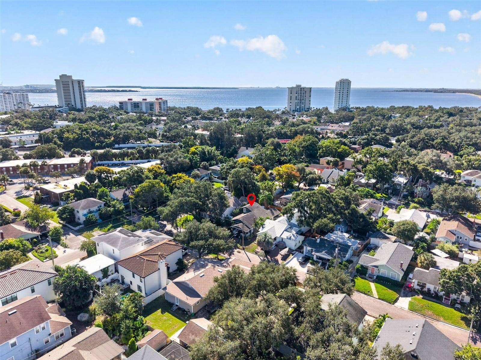 2804 W ANGELES STREET, Tampa, FL 33629