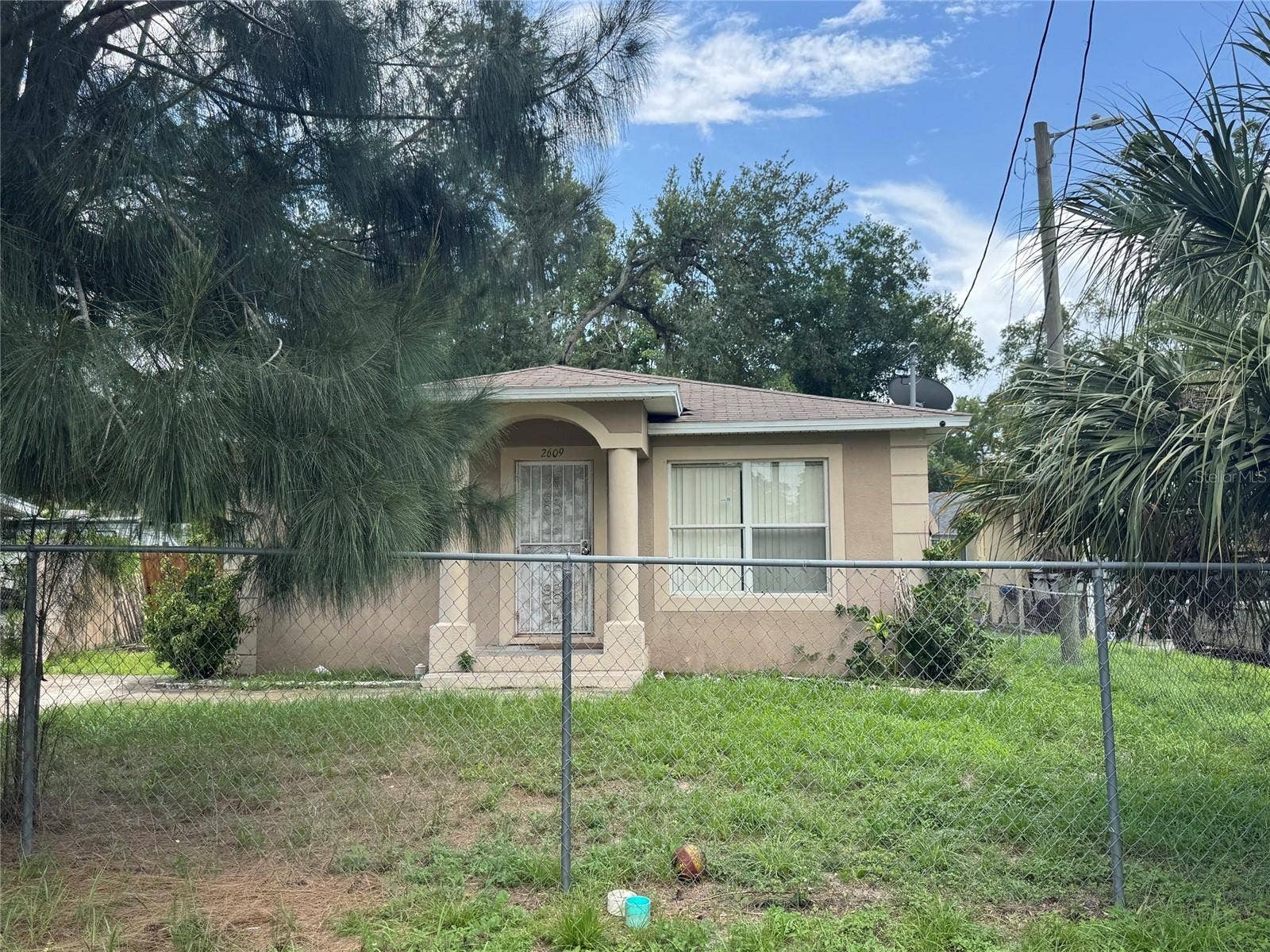 2609 E EMMA STREET, Tampa, FL 33610