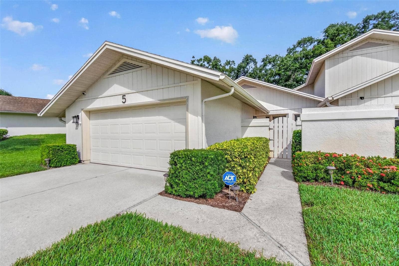 456 LAKEVIEW DRIVE, #5, Palm Harbor, FL 34683 456 LAKEVIEW DRIVE, #5, Palm Harbor, FL 34683
