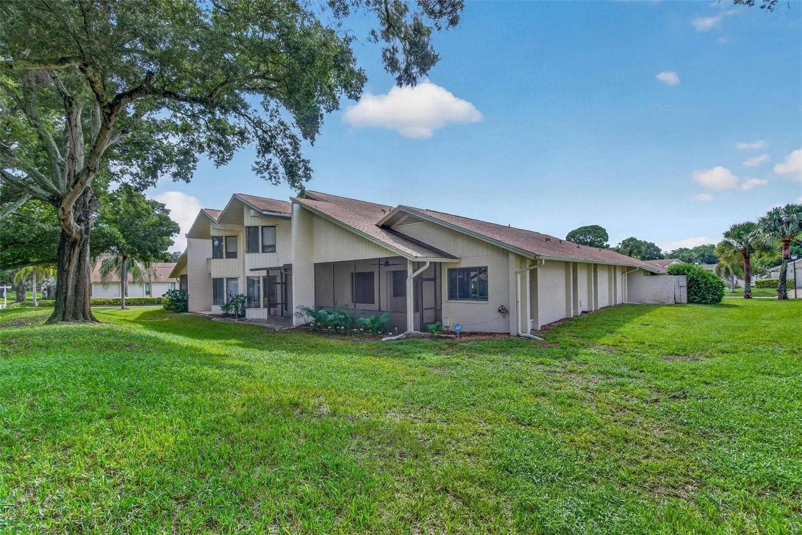 456 LAKEVIEW DRIVE, #5, Palm Harbor, FL 34683 456 LAKEVIEW DRIVE, #5, Palm Harbor, FL 34683