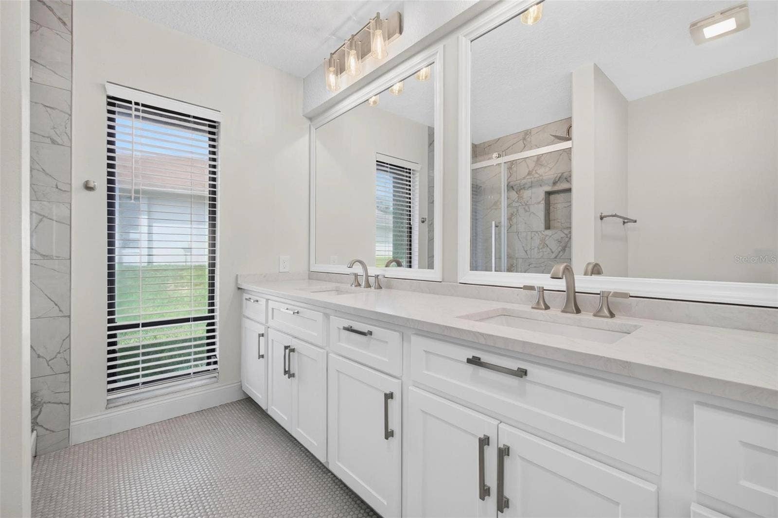 456 LAKEVIEW DRIVE, #5, Palm Harbor, FL 34683 456 LAKEVIEW DRIVE, #5, Palm Harbor, FL 34683