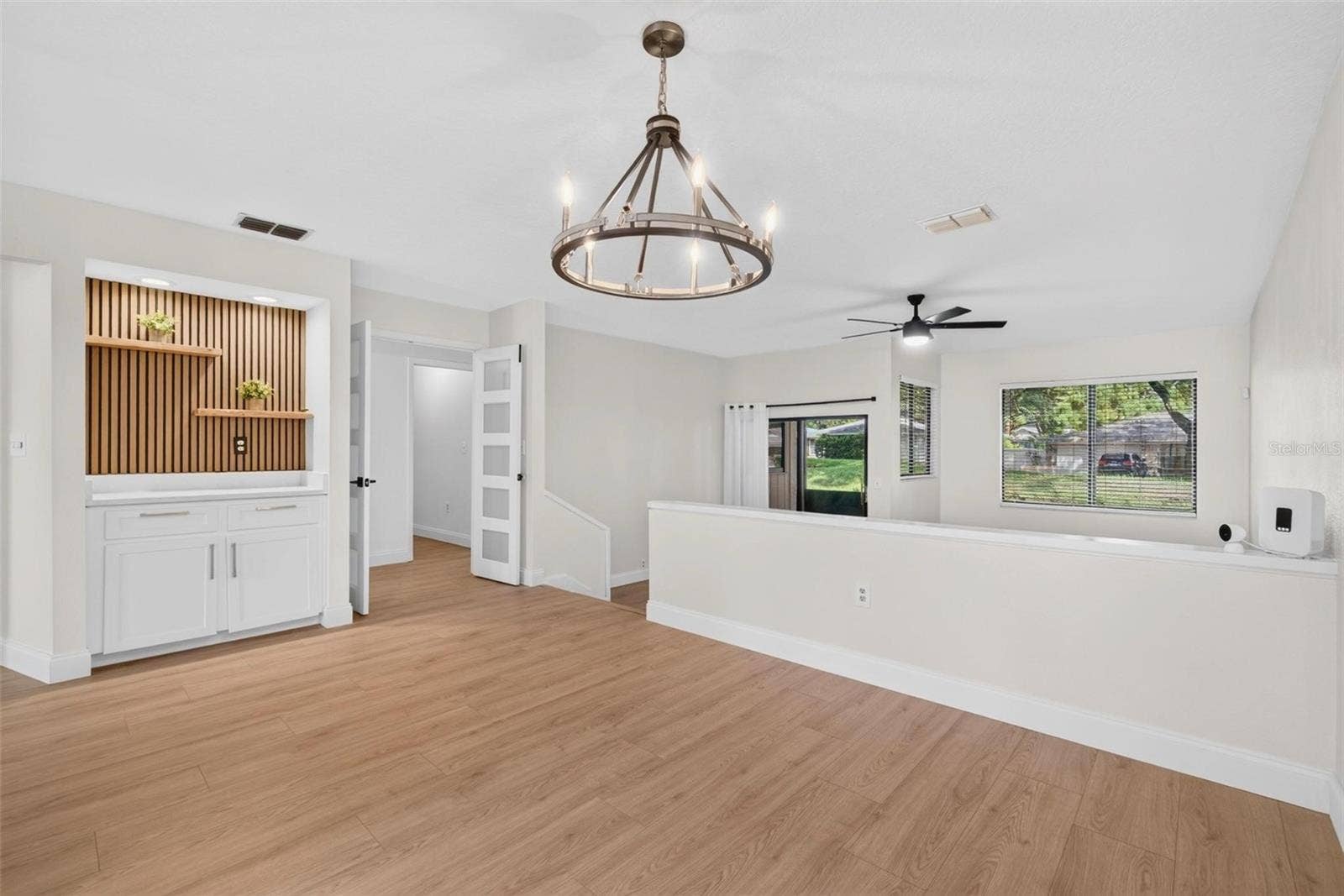 456 LAKEVIEW DRIVE, #5, Palm Harbor, FL 34683 456 LAKEVIEW DRIVE, #5, Palm Harbor, FL 34683