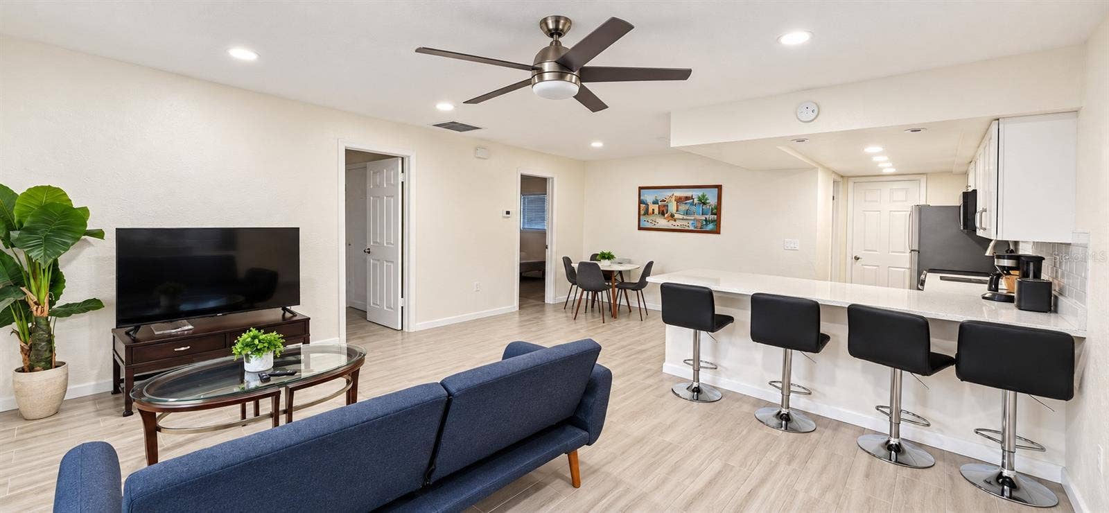 8090 50TH AVENUE N, #8092, St Petersburg, FL 33709 2/1 unit
