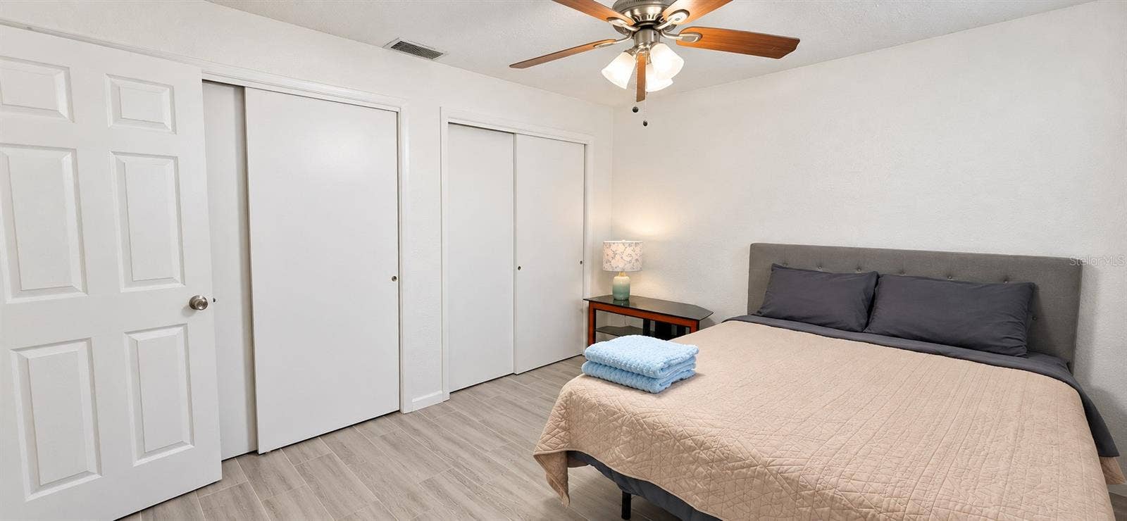 8090 50TH AVENUE N, #8092, St Petersburg, FL 33709 2/1 unit