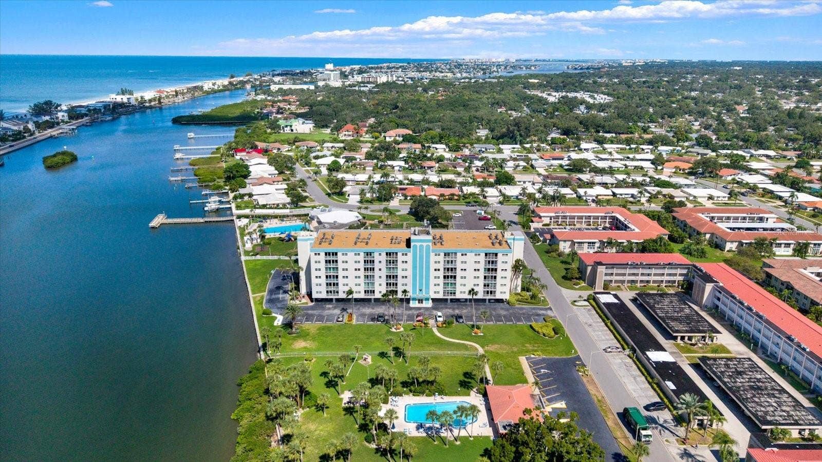 10216 REGAL DRIVE, #404, Largo, FL 33774 10216 REGAL DRIVE, #404, Largo, FL 33774