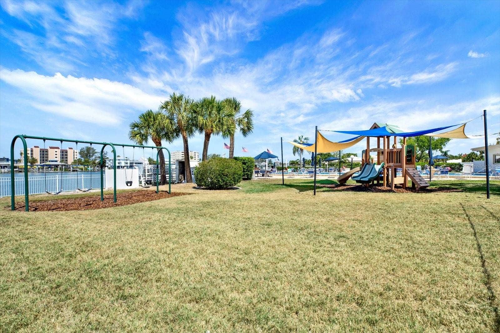 10216 REGAL DRIVE, #404, Largo, FL 33774 10216 REGAL DRIVE, #404, Largo, FL 33774