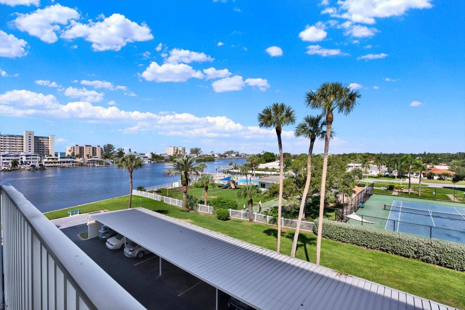 10216 REGAL DRIVE, #404, Largo, FL 33774 10216 REGAL DRIVE, #404, Largo, FL 33774