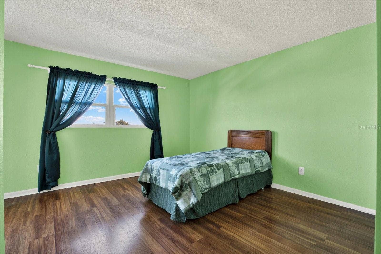 10216 REGAL DRIVE, #404, Largo, FL 33774 10216 REGAL DRIVE, #404, Largo, FL 33774