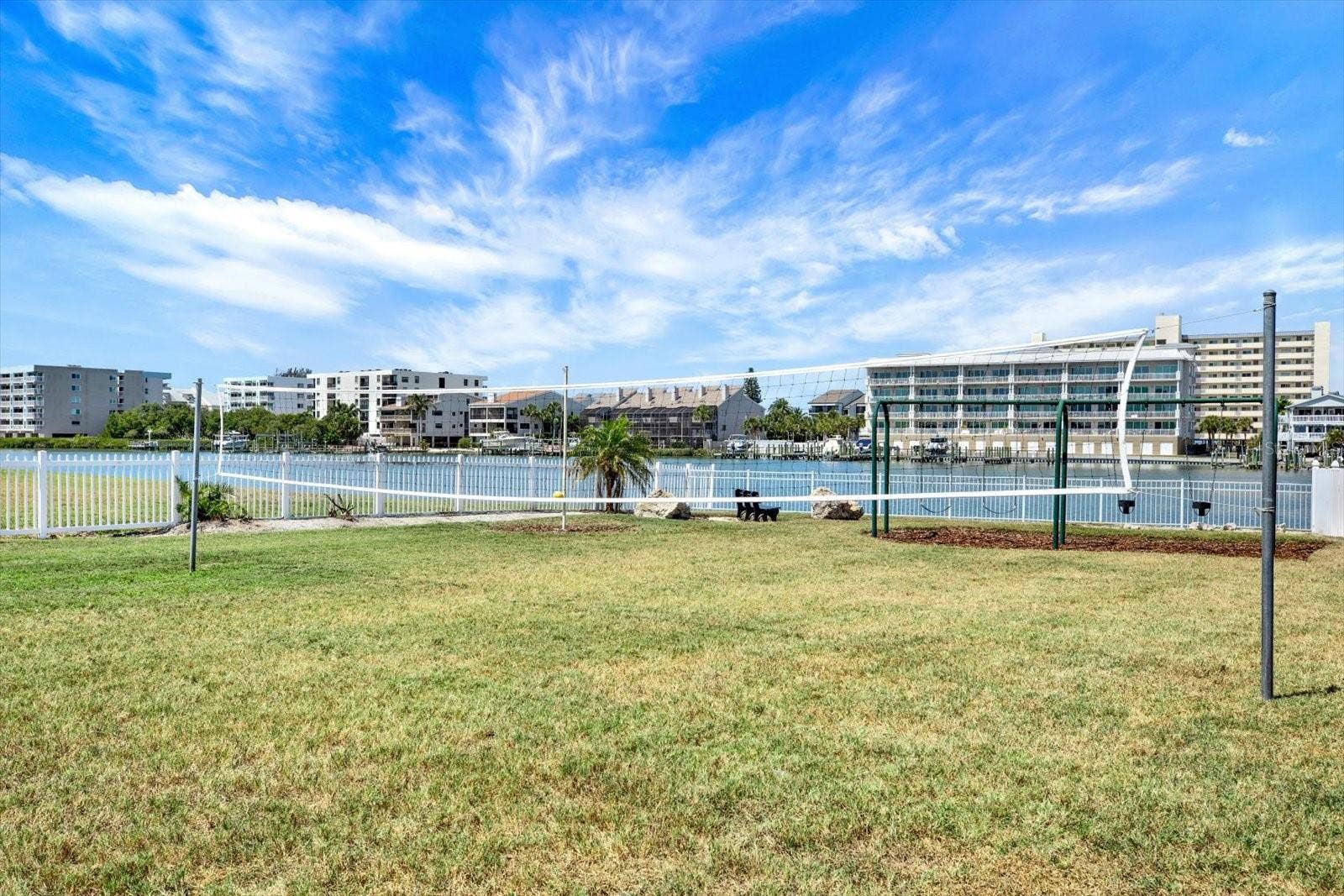 10216 REGAL DRIVE, #404, Largo, FL 33774 10216 REGAL DRIVE, #404, Largo, FL 33774