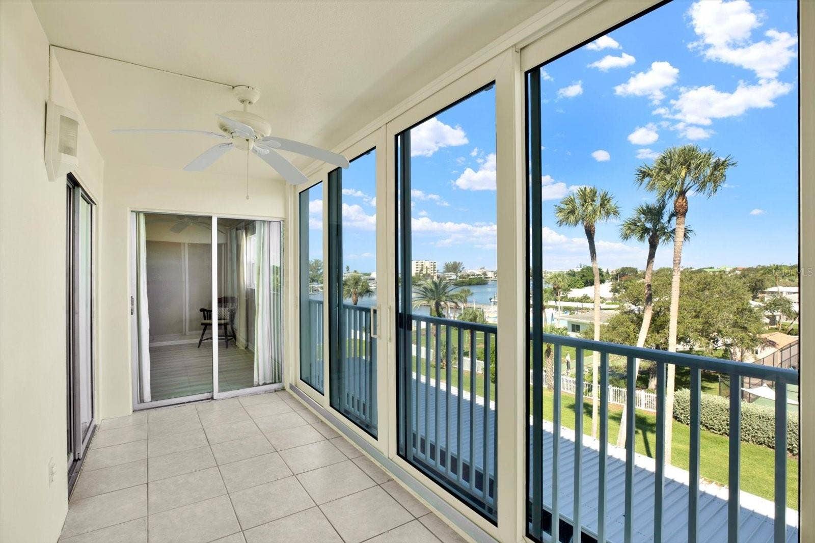 10216 REGAL DRIVE, #404, Largo, FL 33774 10216 REGAL DRIVE, #404, Largo, FL 33774