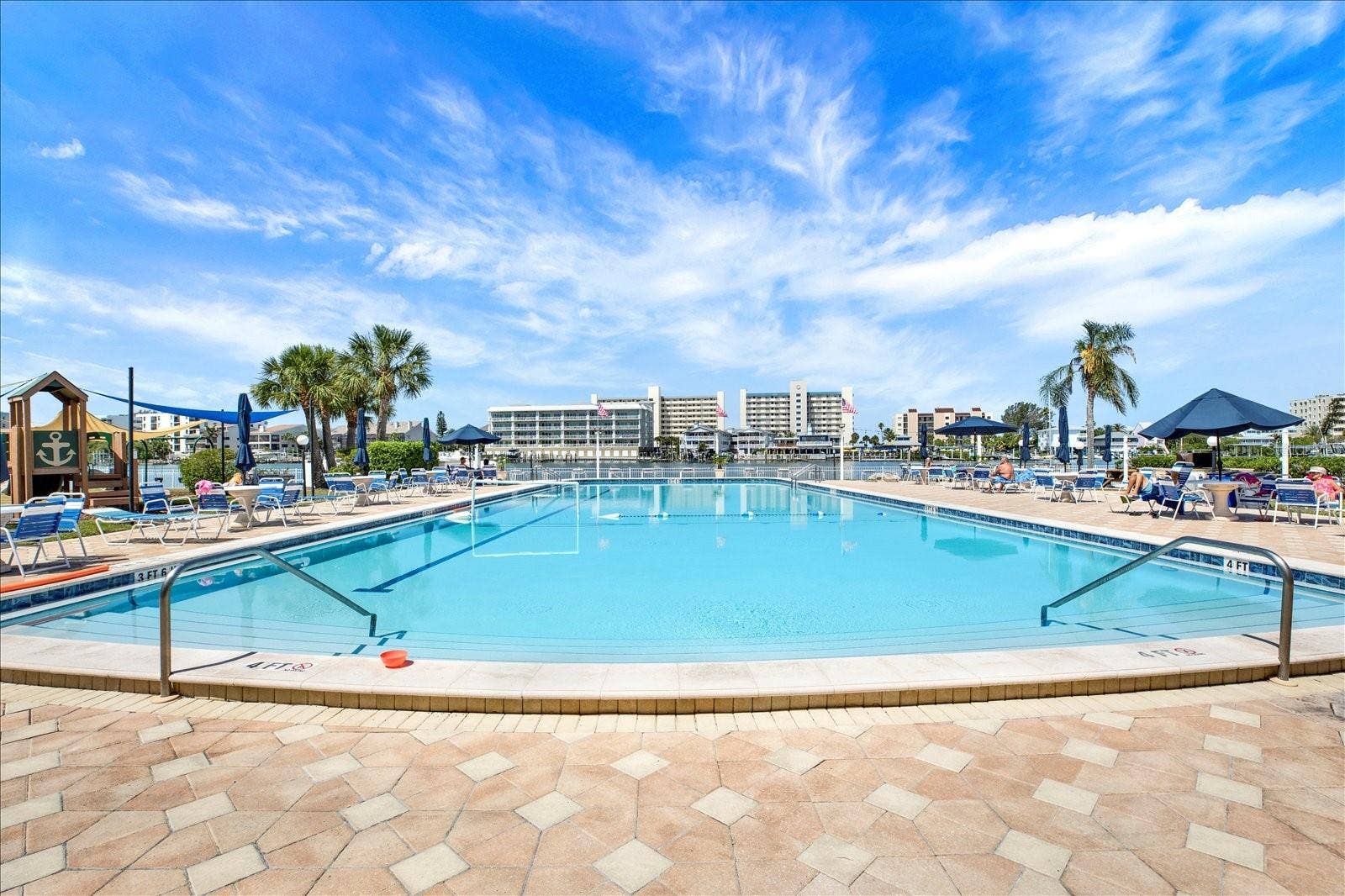 10216 REGAL DRIVE, #404, Largo, FL 33774 10216 REGAL DRIVE, #404, Largo, FL 33774