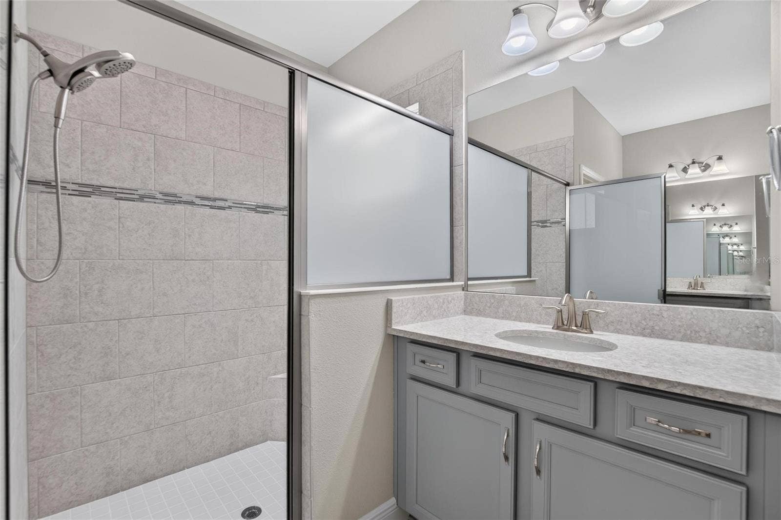 6134 COLMAR PLACE, Apollo Beach, FL 33572 6134 COLMAR PLACE, Apollo Beach, FL 33572