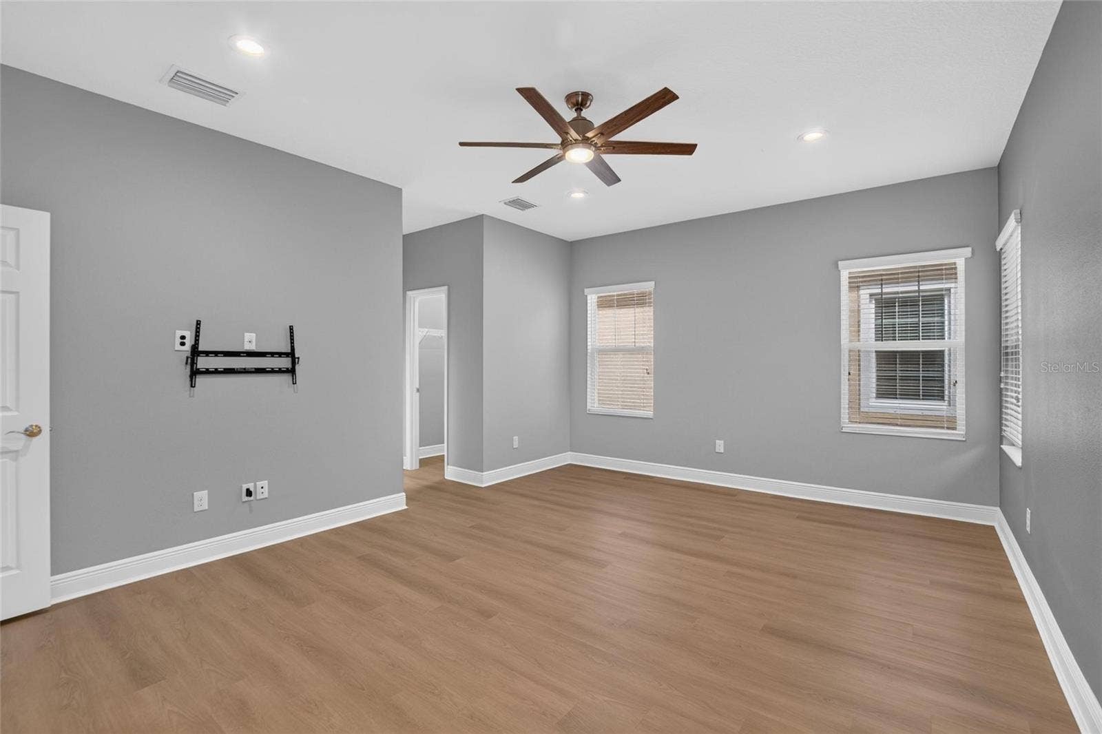 6134 COLMAR PLACE, Apollo Beach, FL 33572 6134 COLMAR PLACE, Apollo Beach, FL 33572
