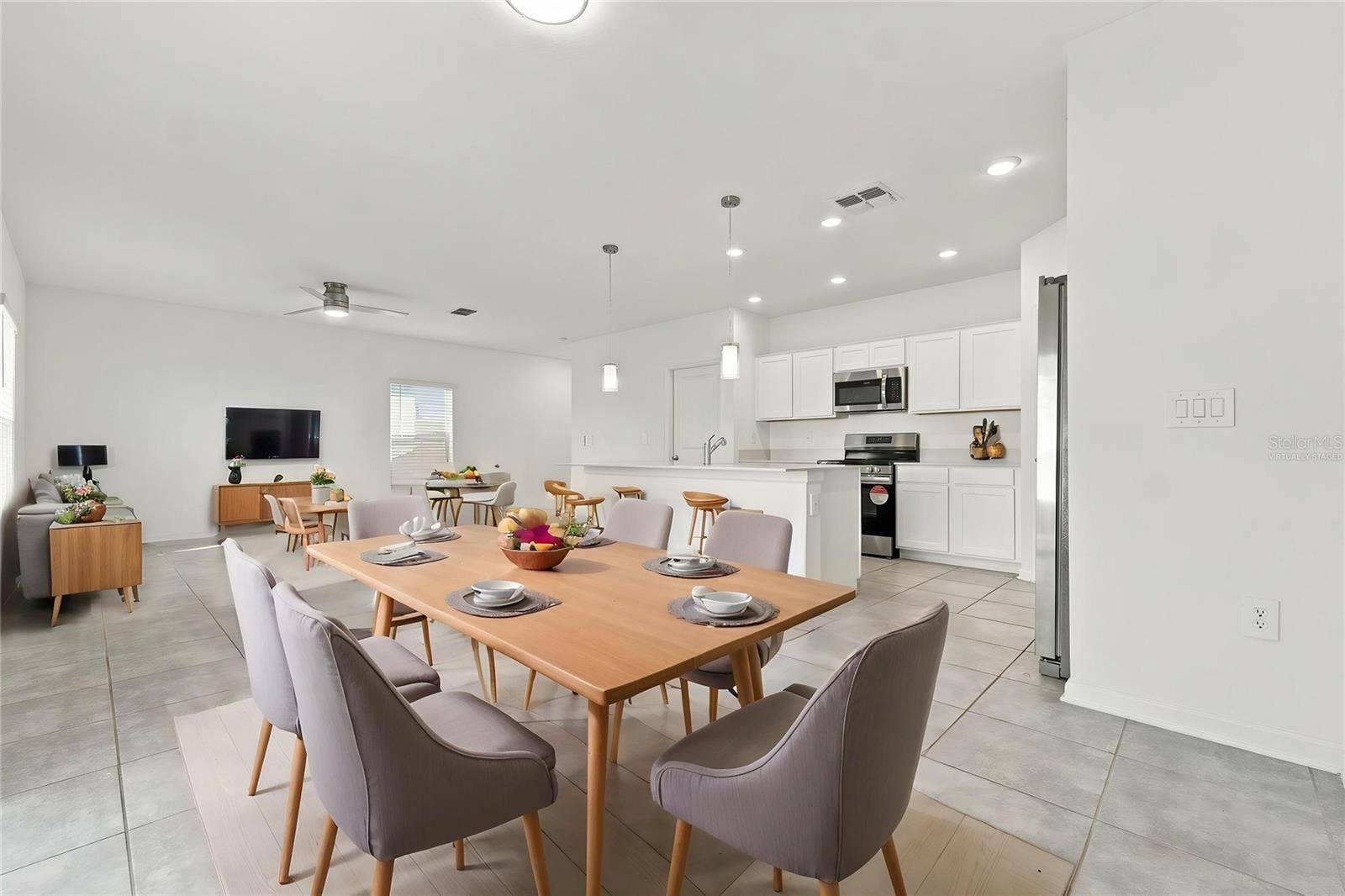 997 HAROLD PASS, Winter Haven, FL 33884 Dining Area - Virtually Staged