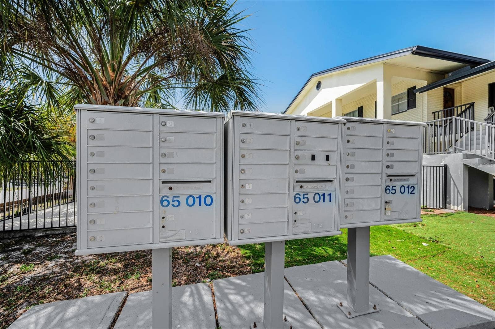 2 N FERNWOOD AVENUE, #25, Clearwater, FL 33765 2 N FERNWOOD AVENUE, #25, Clearwater, FL 33765