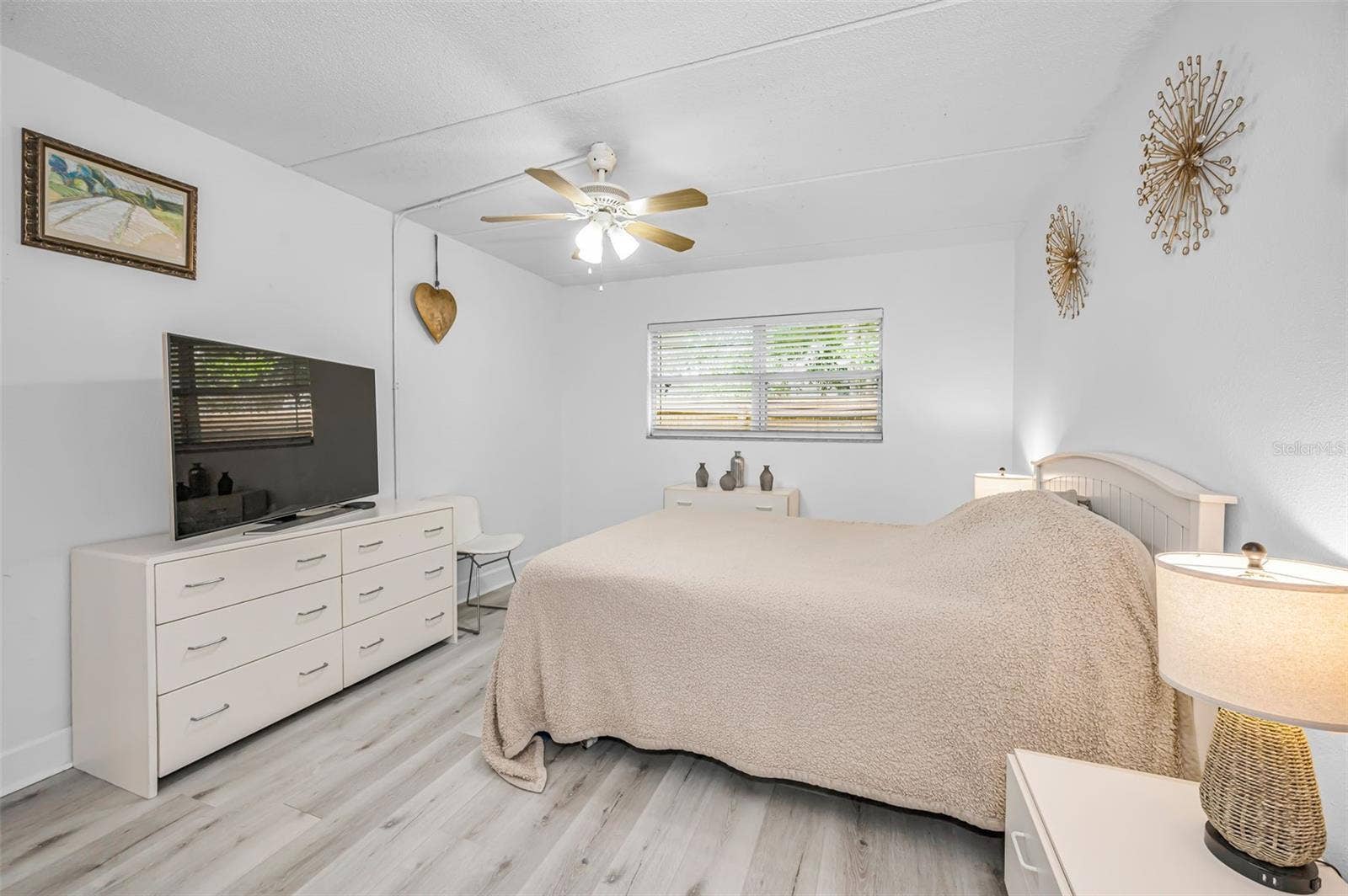 2 N FERNWOOD AVENUE, #25, Clearwater, FL 33765 2 N FERNWOOD AVENUE, #25, Clearwater, FL 33765