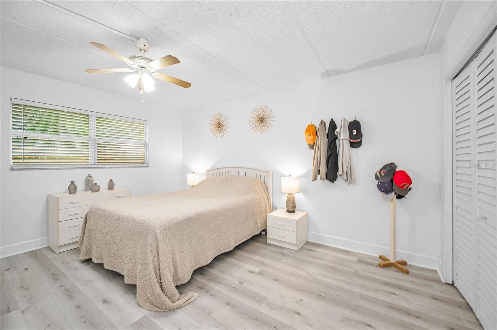 2 N FERNWOOD AVENUE, #25, Clearwater, FL 33765 2 N FERNWOOD AVENUE, #25, Clearwater, FL 33765