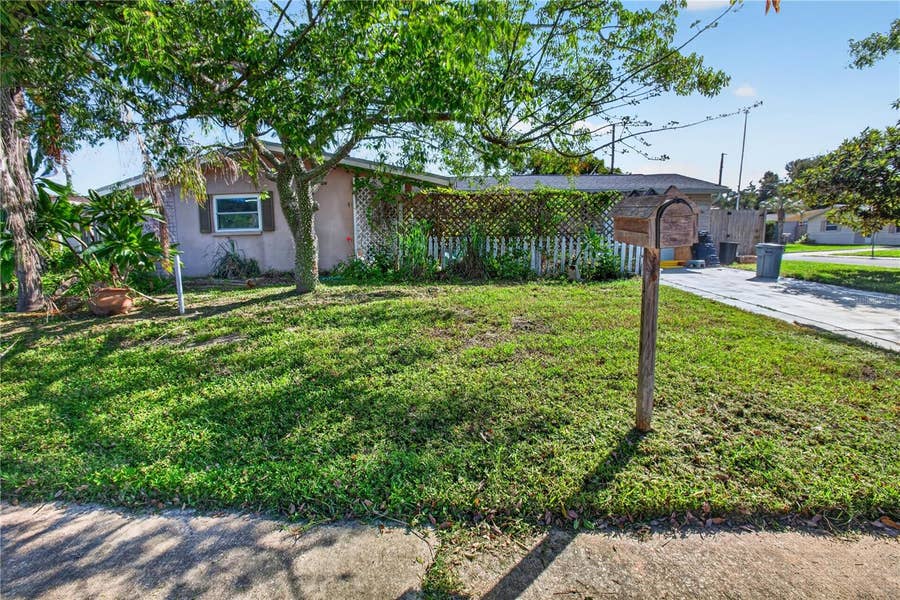 Property photo for 3222 MASONVILLE LOOP, Holiday, FL