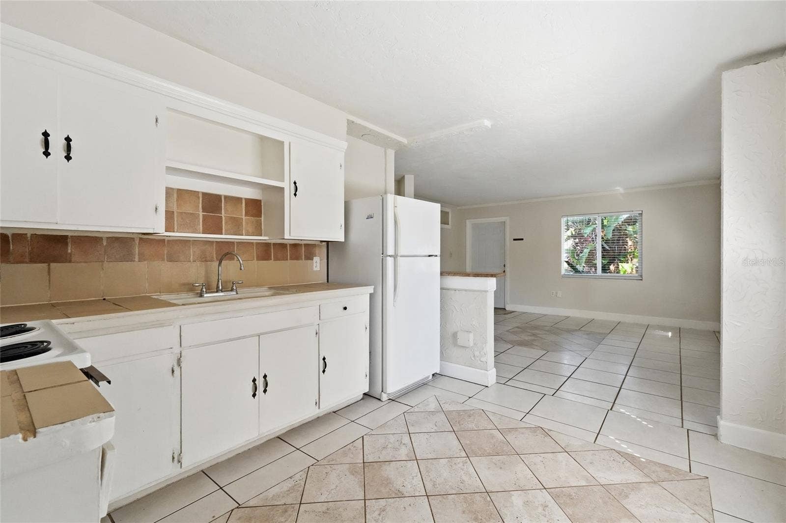 Kitchen 2418