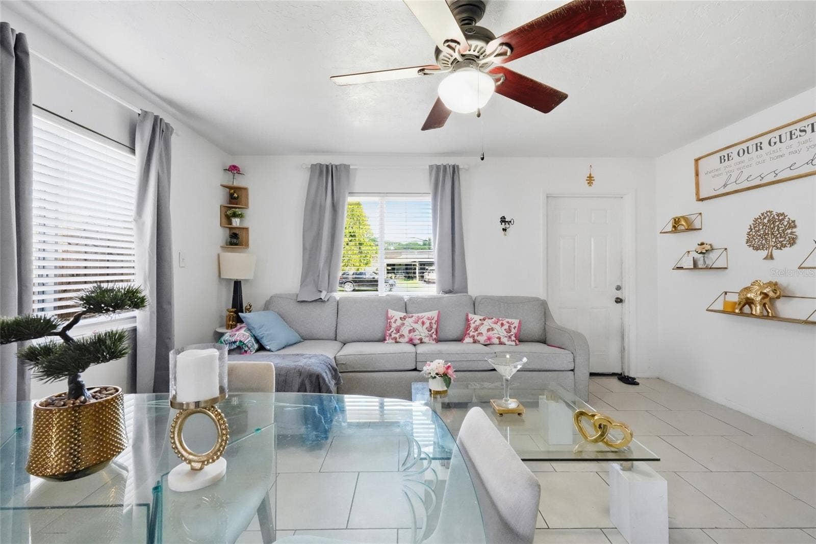 Living Room 2420