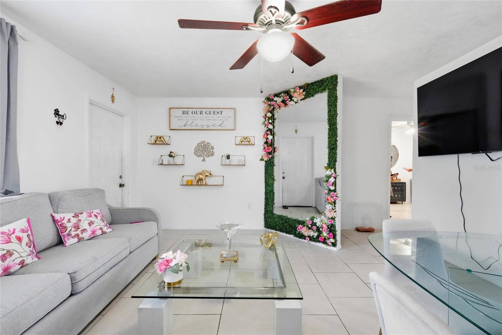 Living Room 2420