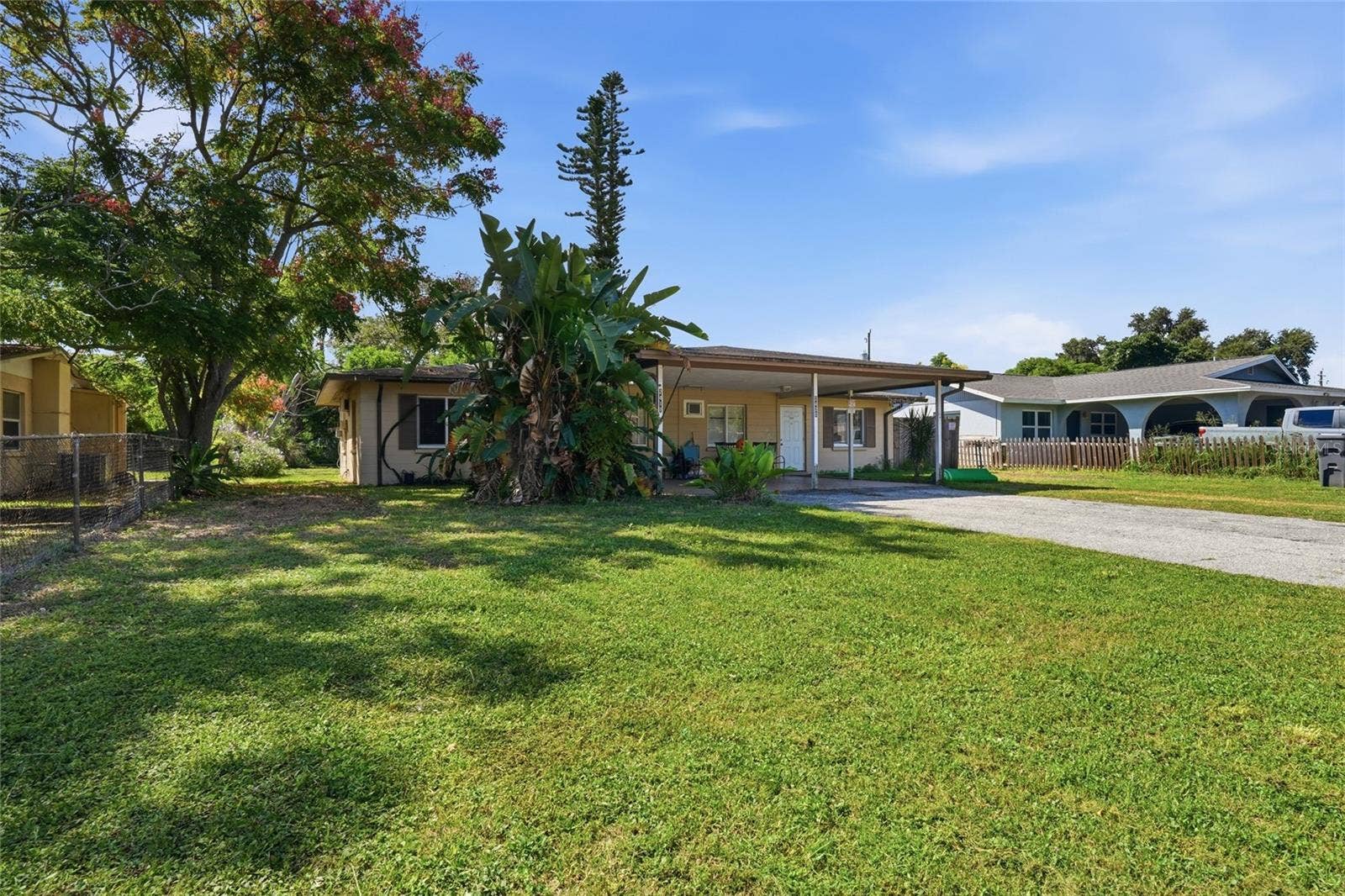 2418 51ST AVENUE DRIVE W, Bradenton, FL 34207
