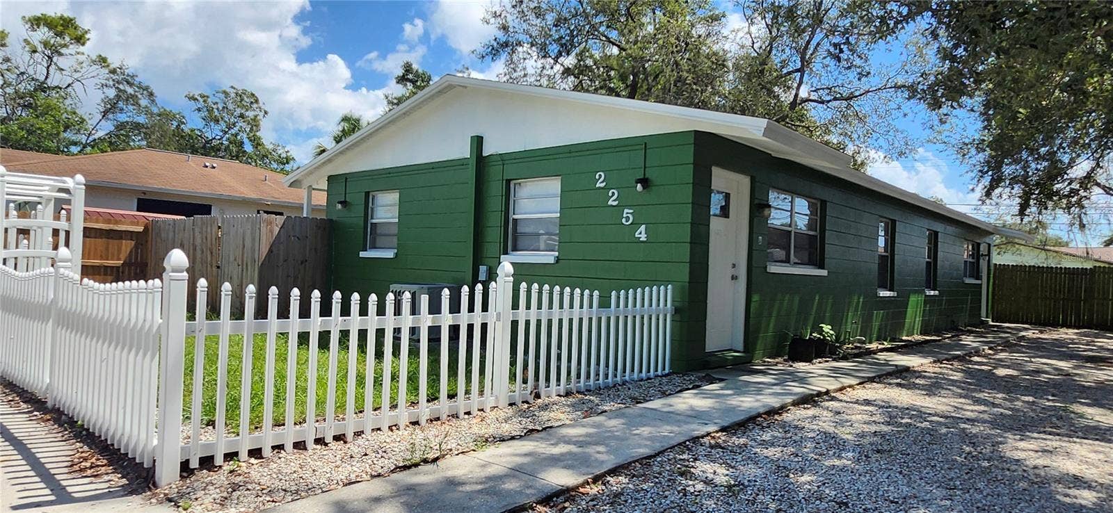 2254 19TH AVENUE SW, Largo, FL 33774 2254 19TH AVENUE SW, Largo, FL 33774