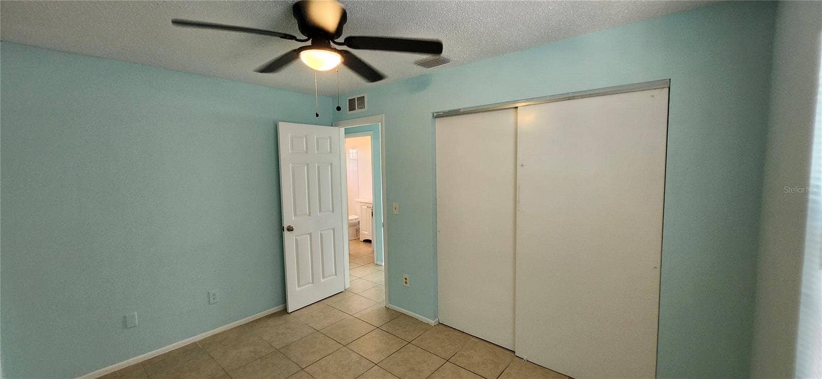 2254 19TH AVENUE SW, Largo, FL 33774 2254 19TH AVENUE SW, Largo, FL 33774